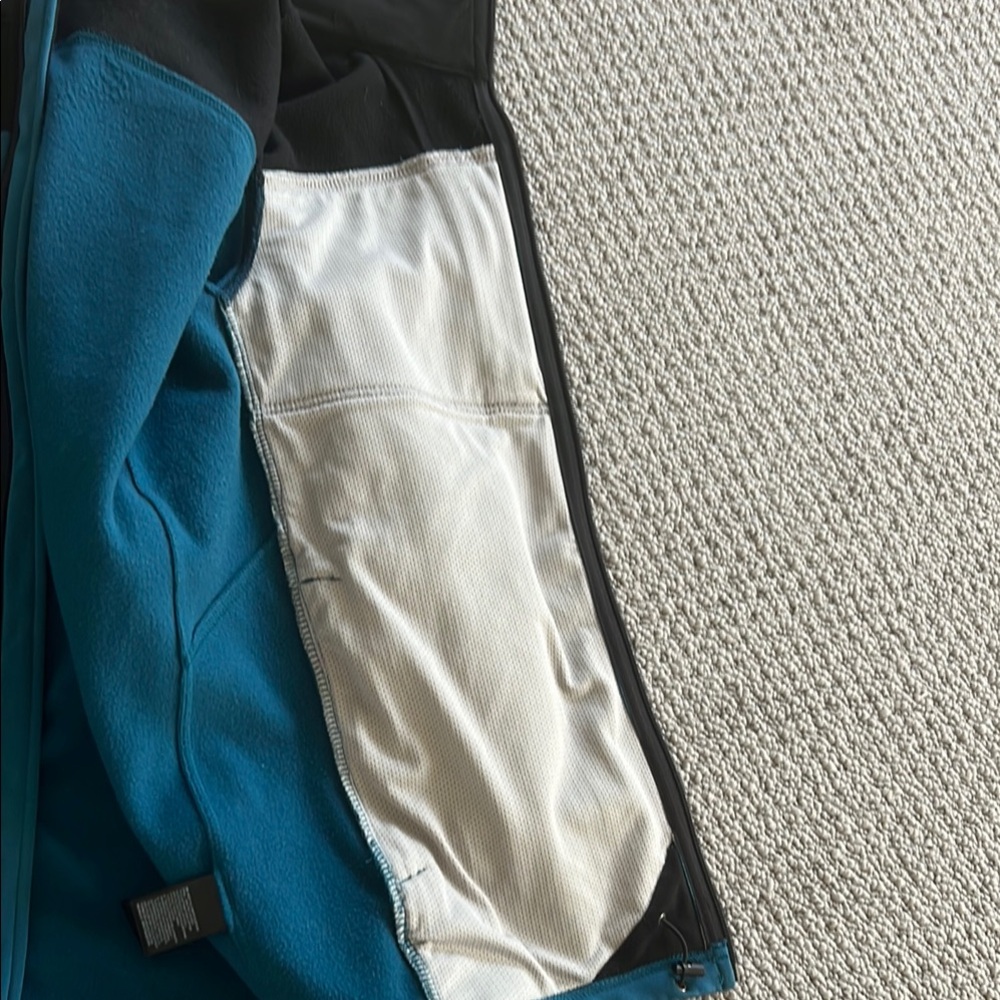 The North Face Blue and Black Jacket - Picture 5 of 6